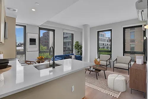 130 Hope St Photo 1
