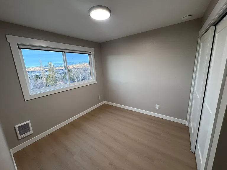 2308 W Foothills Dr #3 — Photo 7