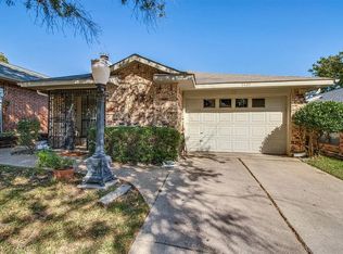 5429 Knollridge Dr, Garland, TX 75043