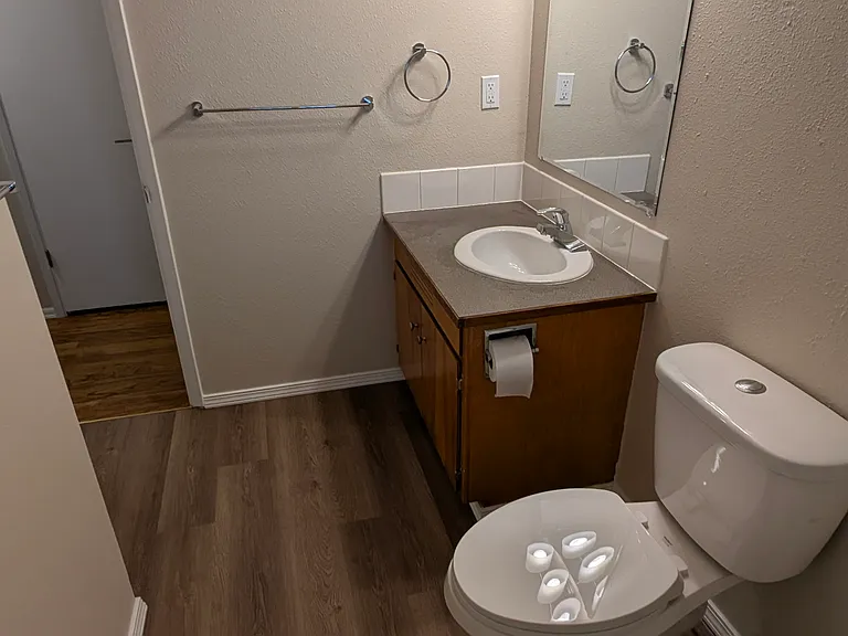 Full bathroom