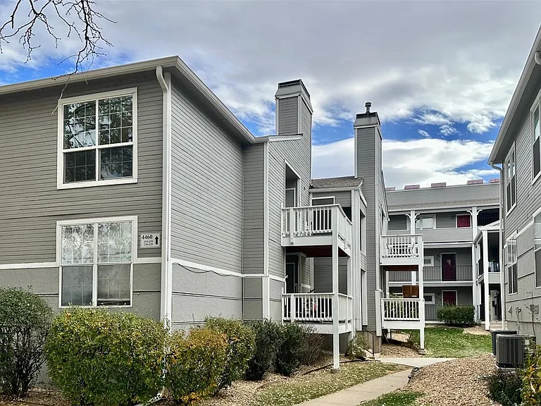 4460 S Pitkin St #128 — Photo 3