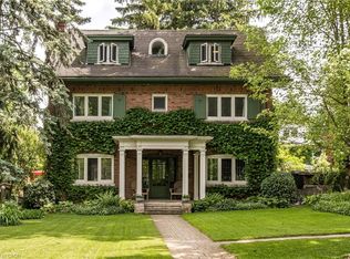 131 Chedoke Ave, Hamilton, ON L8P 4P2