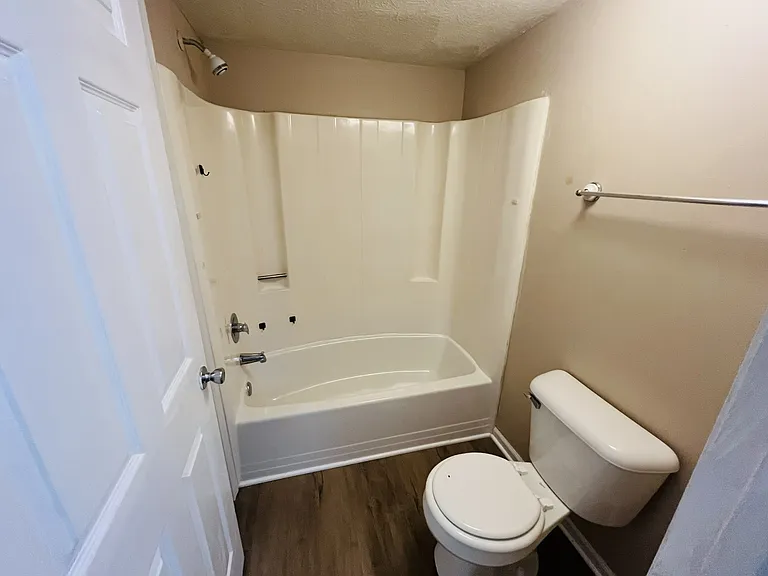 36 Pacific Dr — Photo 15