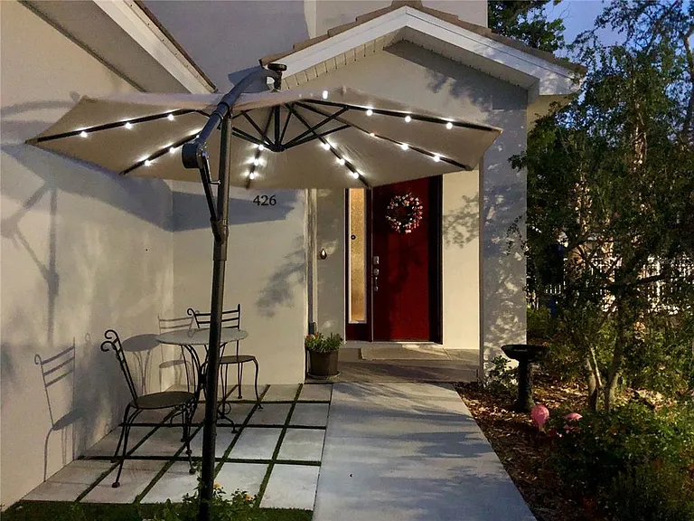 426 Birdsong Ln — Photo 2