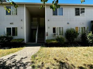 647 29th St APT 4, Washougal, WA 98671