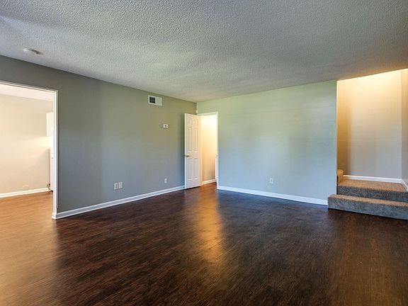 2nd image of 1301 Neelys Bend Rd #28