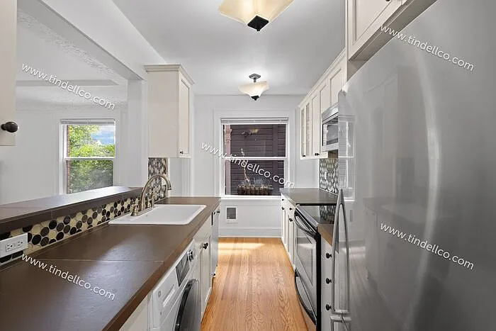 2076 NW Johnson St #201 — Photo 9