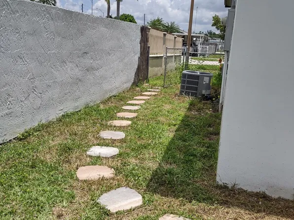 11610 SW 179th Ter, Miami, FL 33157