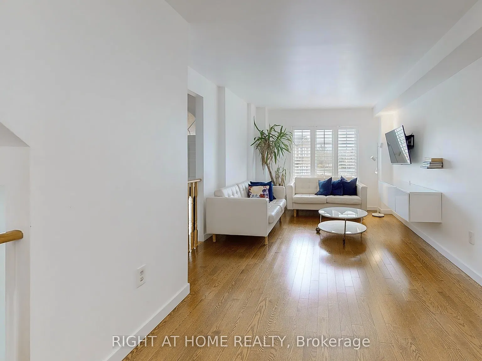 3 bed, $3,600 — Photo 4
