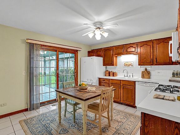 5th image of 21364 Silktree Cir #21364