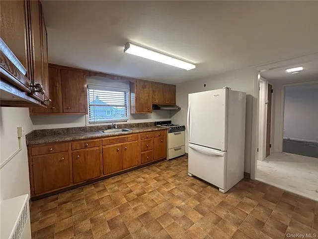 12 Smith St — Photo 3