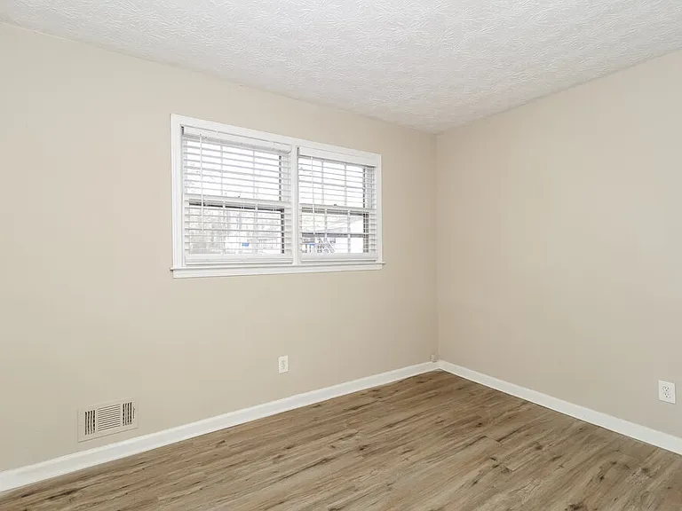 3334 Heatherwood Ln SW — Photo 14