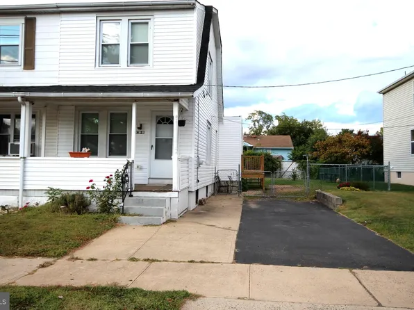 42 2nd Ave, Trenton, NJ 08619