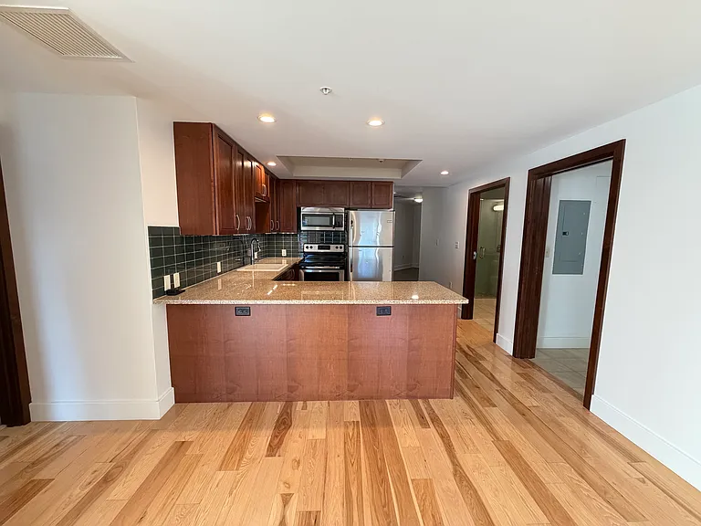 111 Genesee St #201 — Photo 11