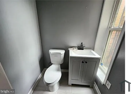 1516 N Mount St #1 — Photo 3