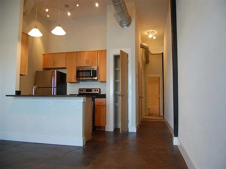 75 Commerce St — Photo 1