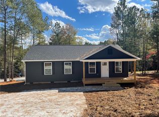 1035 Pickett Post Rd, Walhalla, SC 29691