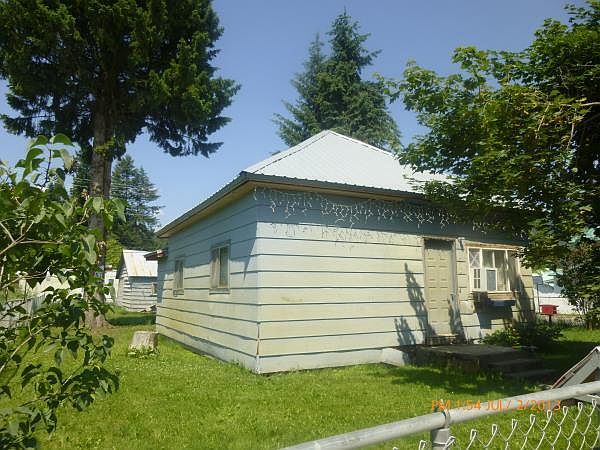 1st image of 402 Houghton St