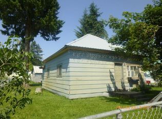 402 Houghton St, Ione, WA 99139