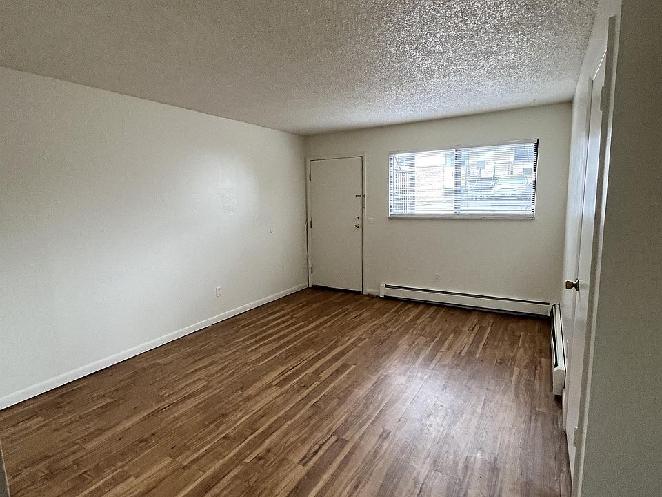 1st image of 2515 27th St