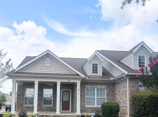 127 Hatleyberry St, Oak Ridge, TN 37830