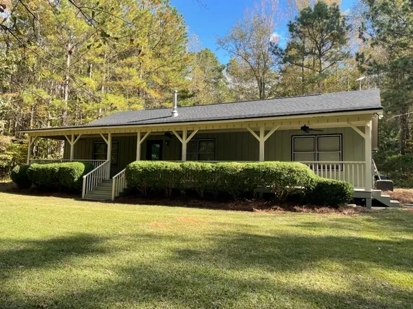 1161 Big Sky Dr, Hamilton, GA 31811