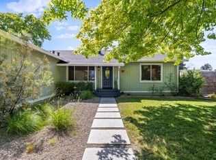 1600 San Marino Dr, Petaluma, CA 94954