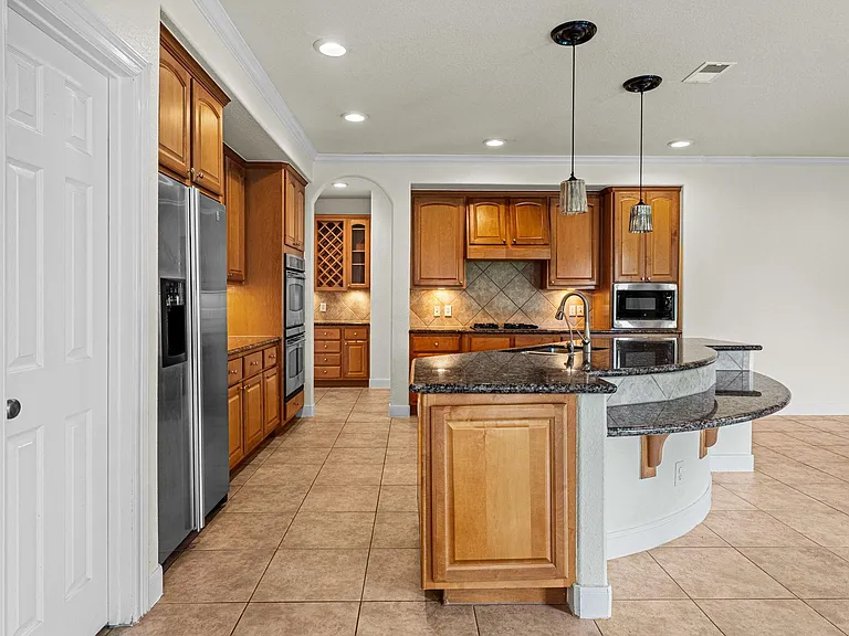 6118 Durango Bay Ln — Photo 10