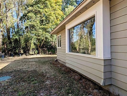 4th image of 4439 Whittier Rd