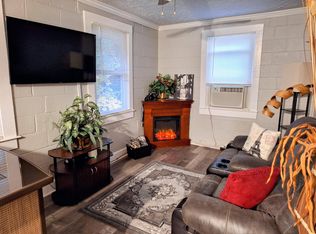 4210 Deadwyler Dr, Fayetteville, NC 28311