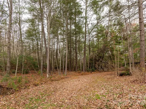 99999 Musterfield Dr, Asheville, NC 28805