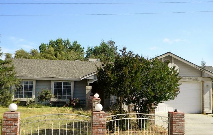 1st image of 359 Live Oak Dr