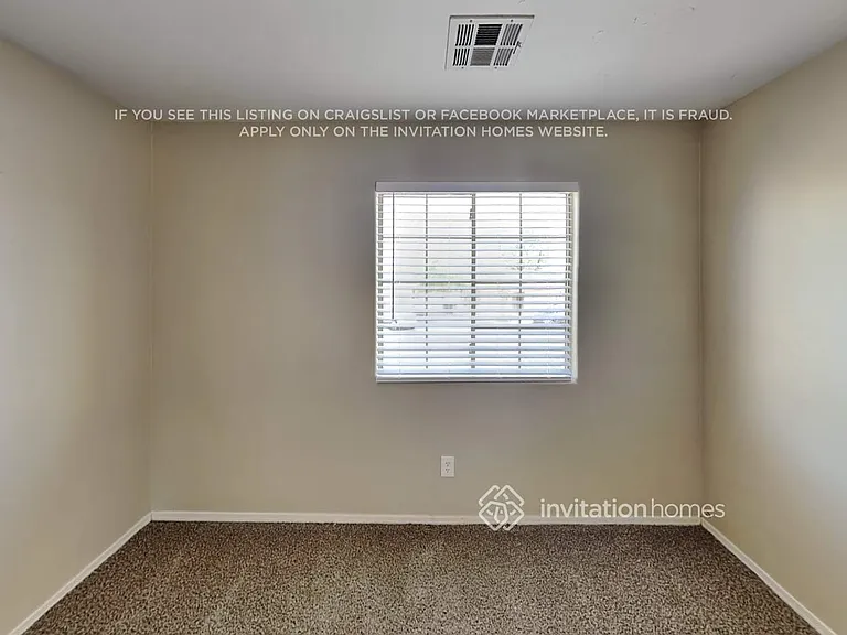 11401 W Windsor Ave — Photo 15