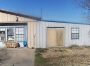 1913 Clear Lake Rd, Weatherford, TX 76086