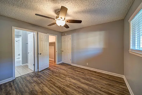 Redding Hilltop Apartments Photo 1