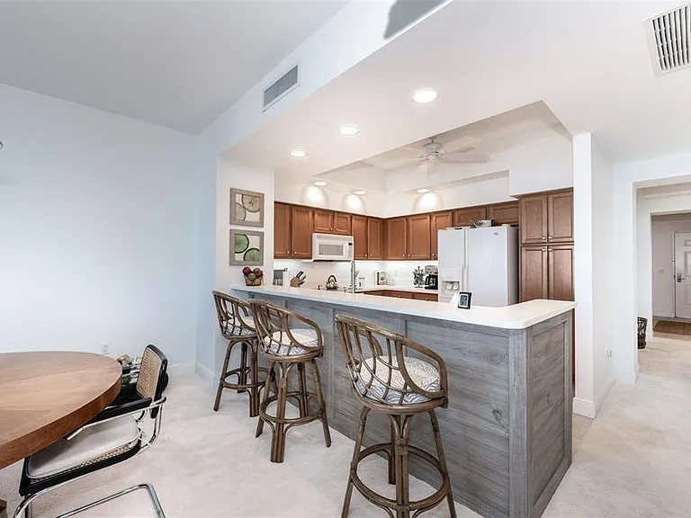 3313 Sunset Key Cir #306 — Photo 27