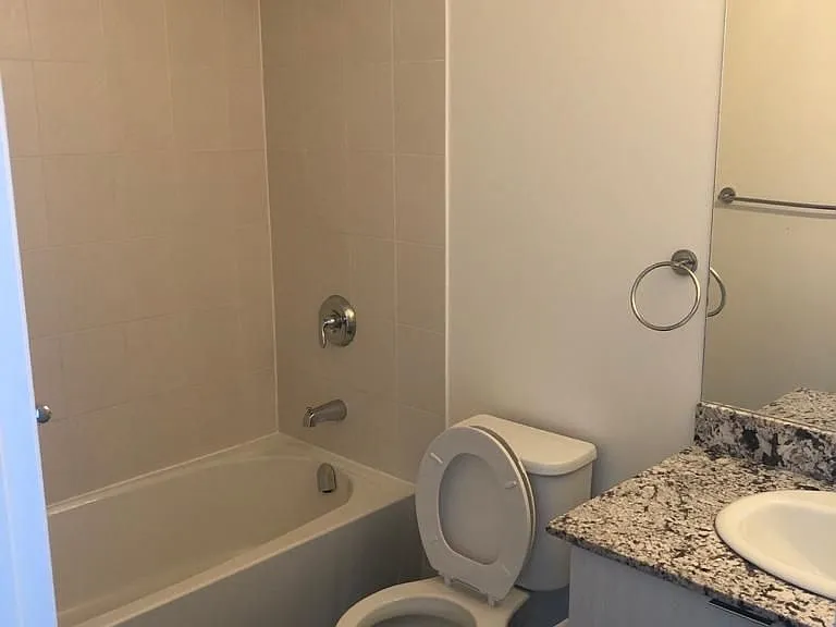 2910 Highway 7 Rd #1510 — Photo 12