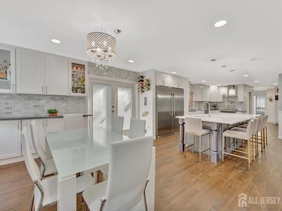1 Jamestown Ct, East Brunswick, NJ, 08816