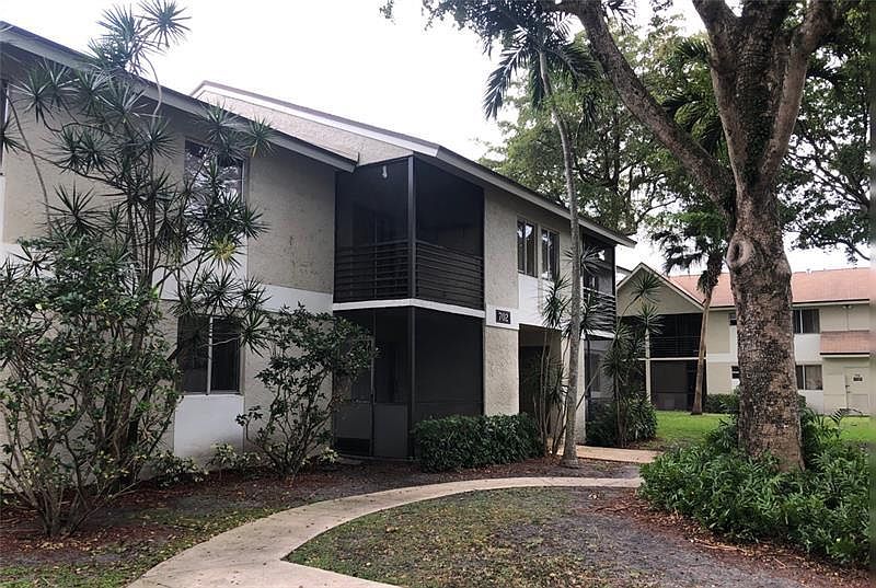 1st image of 702 Gardens Dr #107