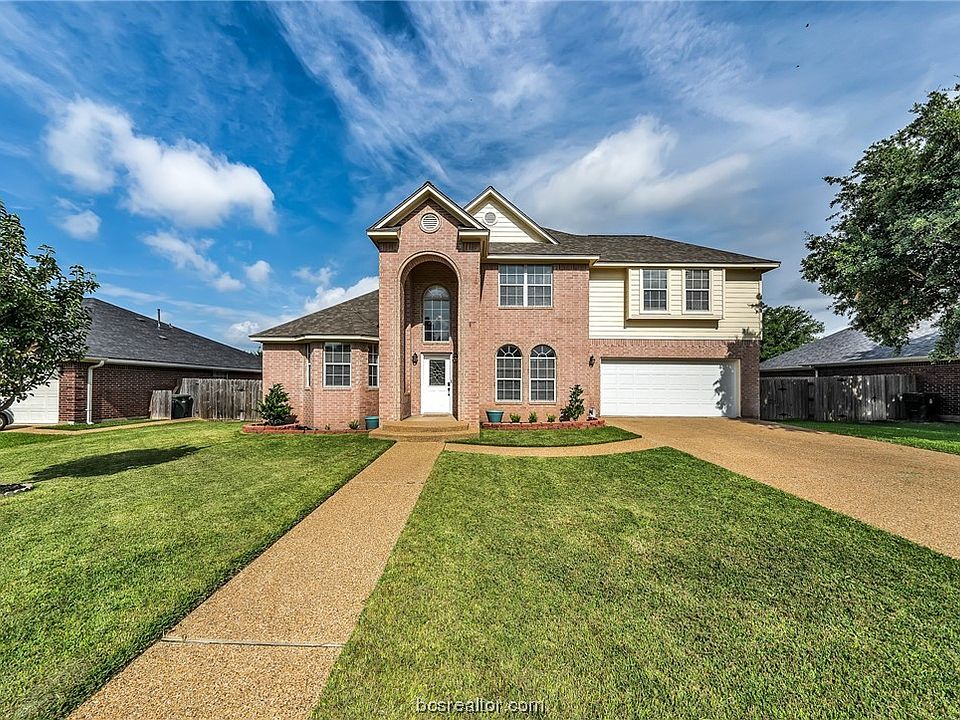 1st image of 4706 Tiffany Park Cir