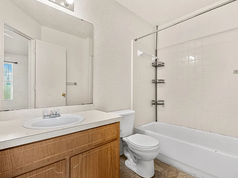 4102 Terri Linn Dr #A — Photo 7