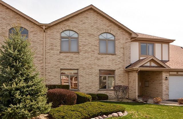 1st image of 6433 Pine Cone Dr APT 4