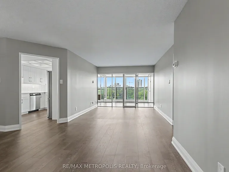 6 Willow St #1004 — Photo 5