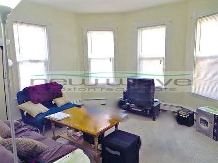 17 Parker Hill Ave #2 — Photo 10