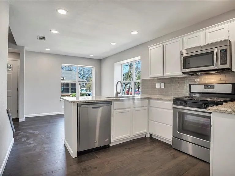 1517 Mason Creek Blvd — Photo 5