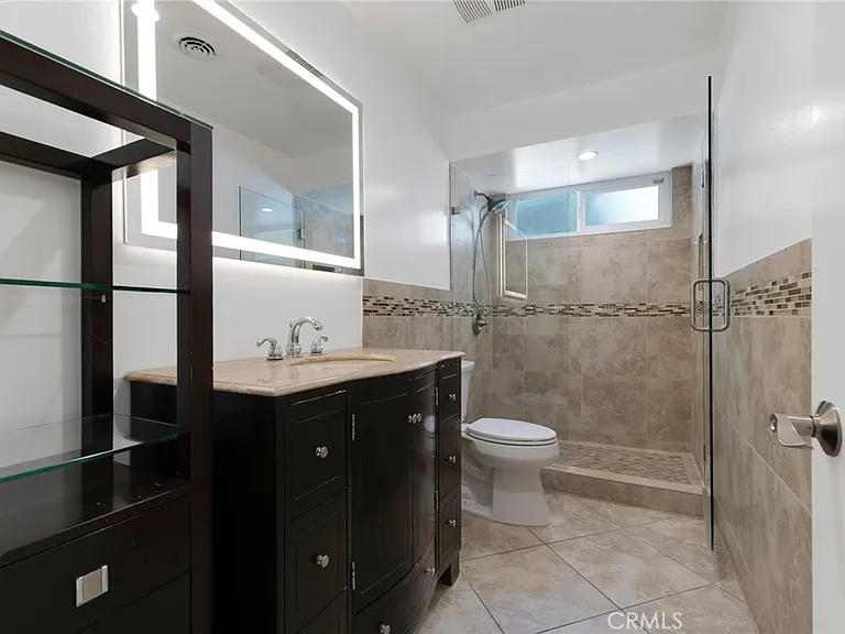 4316 Topanga Canyon Blvd — Photo 20