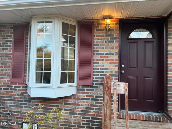 229 Taylor Ave APT 3, Elizabethton, TN 37643