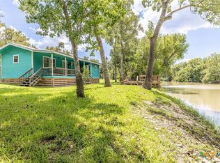 1932 Guadalupe River Dr, Tivoli, TX 77990