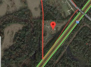 365 River Rd, Hattiesburg, MS 39401