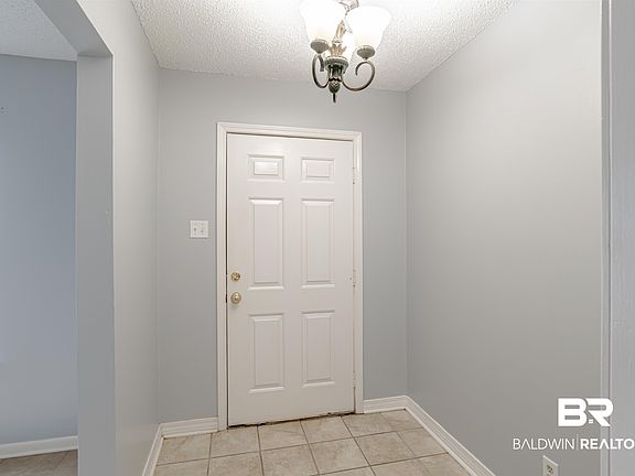 3rd image of 4017 Cottage Hill Rd APT 30